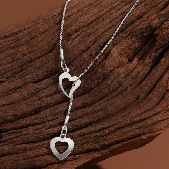 Boutique Jewelry - 🏷SALE. Y Shape heart shape pendant necklace. Dainty clavicle chain.  NWT.